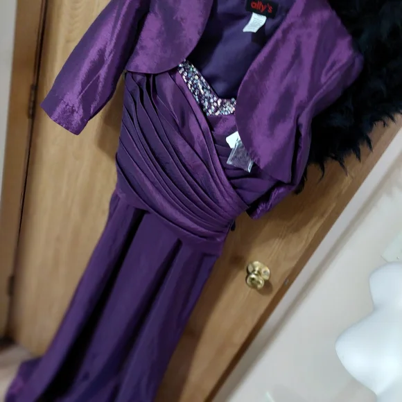 zara dresses online R&M Richards 8950 Long Mother Of The Bride Dress